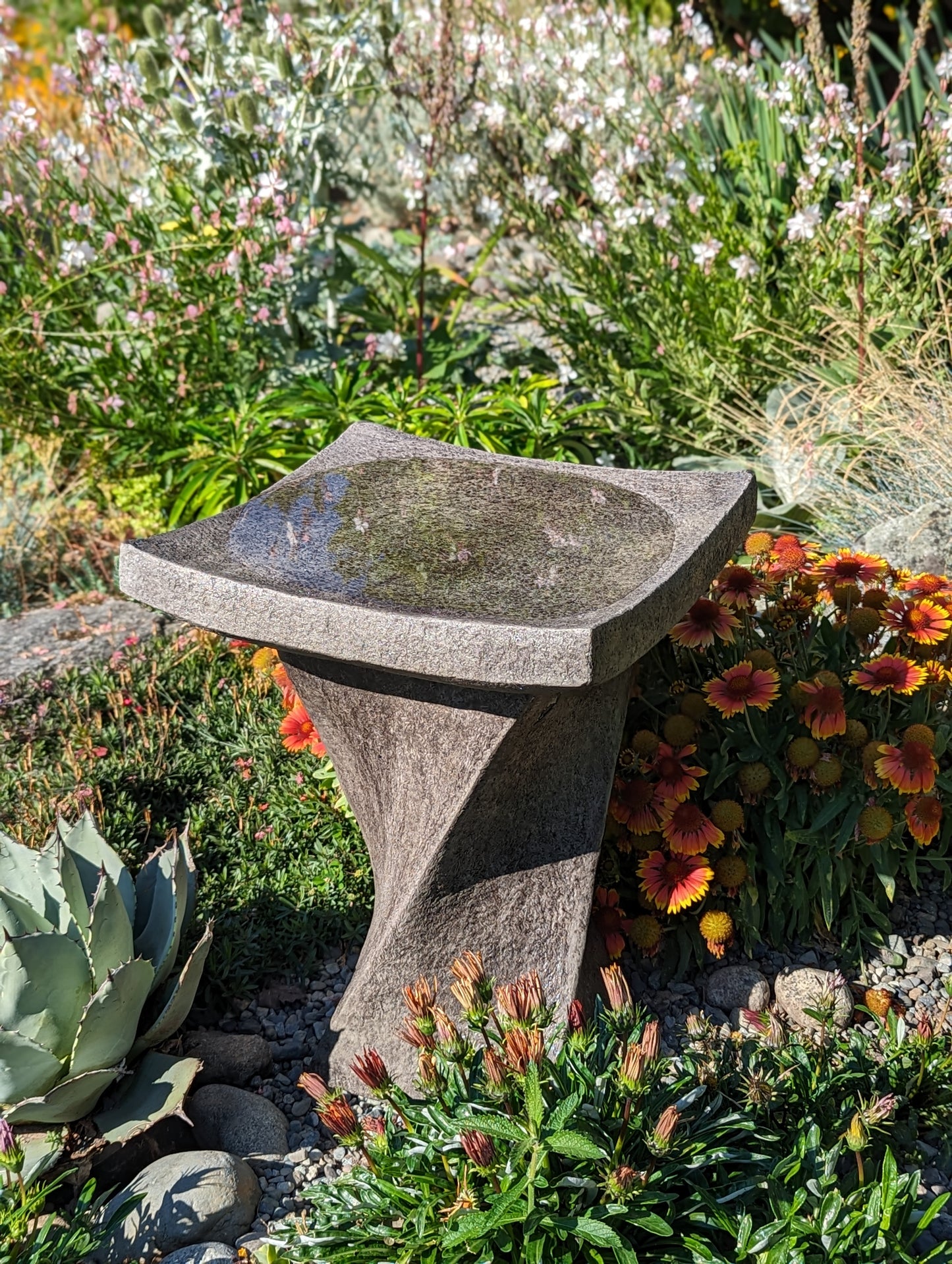 Contemporary Birdbath Small