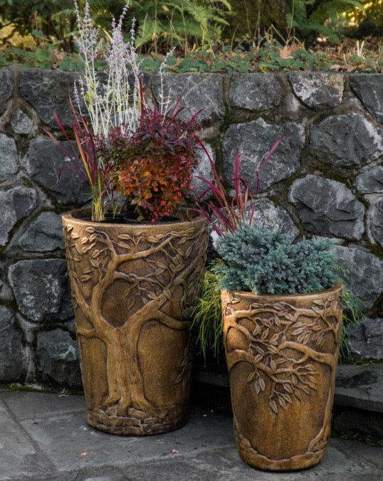 Round Planter, Garden and Patio, Stained concrete.