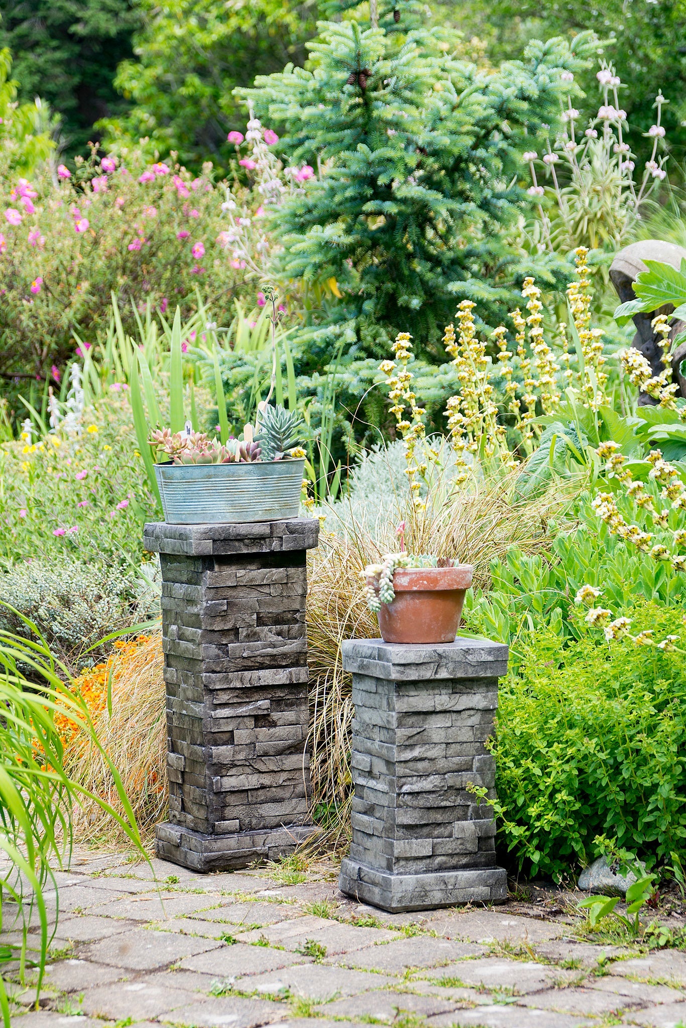 Stacked Stone Pedestal - Medium