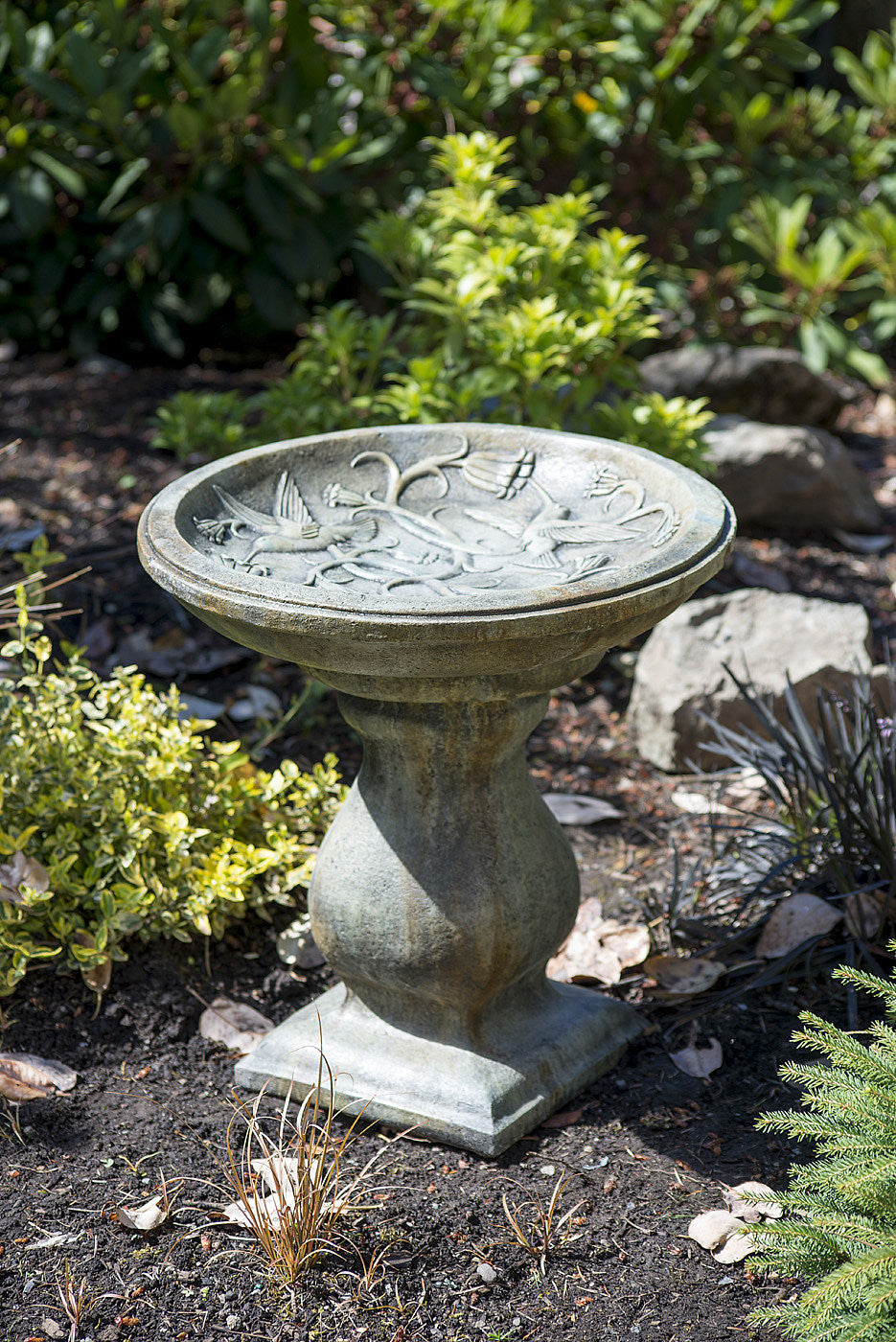 Hummingbird Birdbath - Small in Western Slate