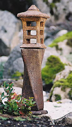 Japanese Lantern - Yojiru in Ancient Stone Finish
