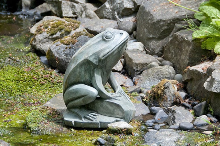 Bronze frog with crown - Bronze animal sculptures - Bronze