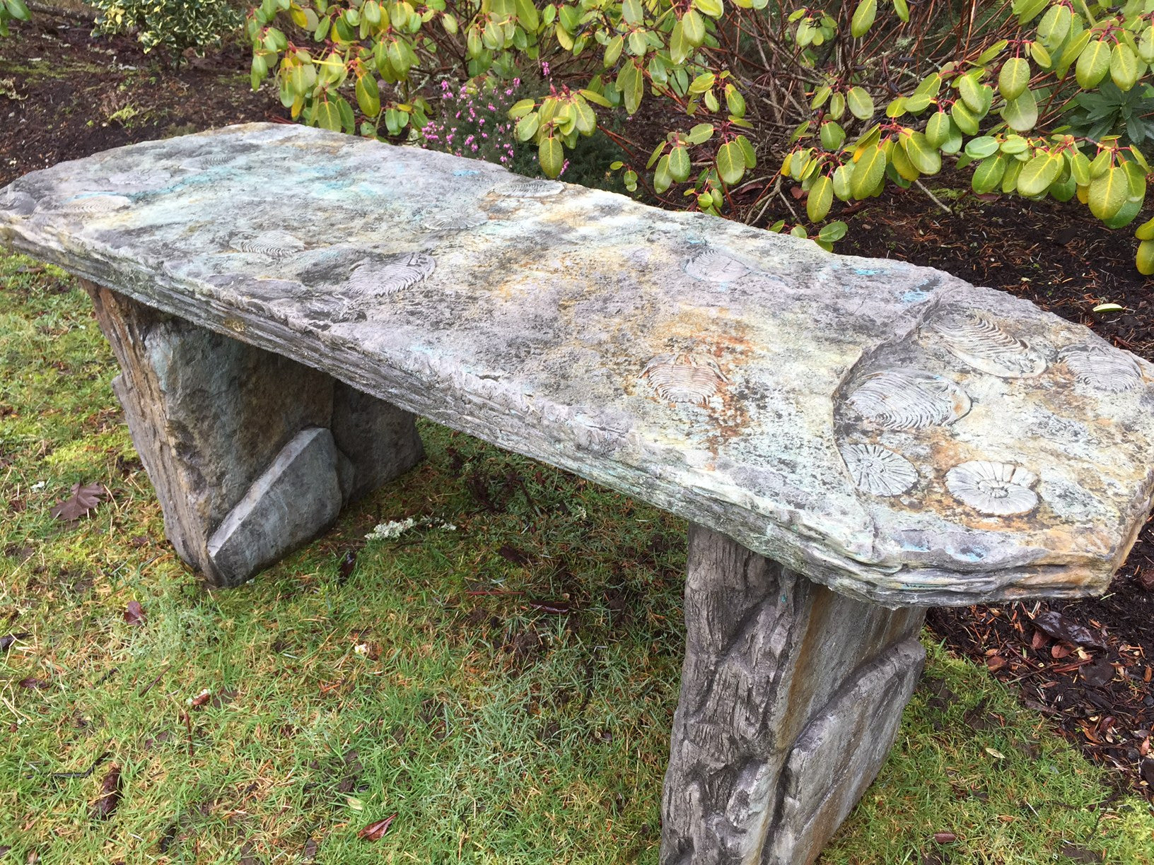 Fossil Bench - Straight in Western Slate